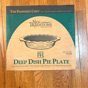 Pampered Chef Deep Dish Pie Plate #1305